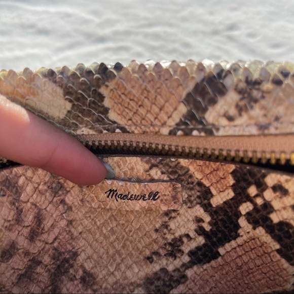 Madewell The Transport Snake Leather Camera Bag - Picture 7 of 12